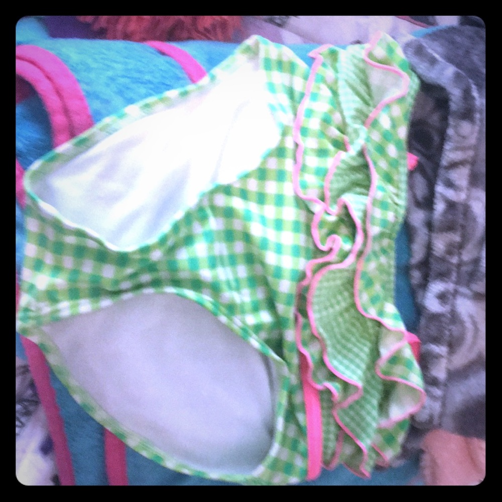 Bathing suit